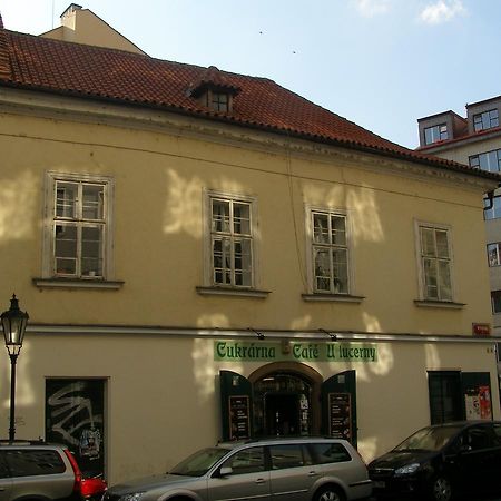 Apartment Aida Πράγα Εξωτερικό φωτογραφία
